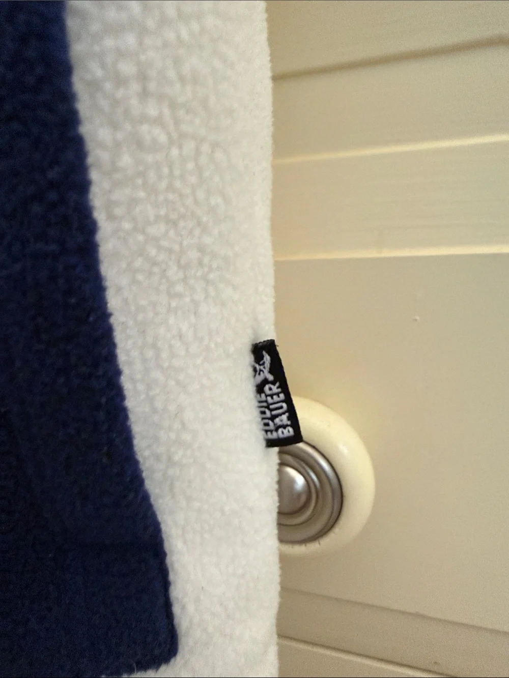 Eddie Bauer Cream Fleece Vest with Navy Pockets and Navy Trim
